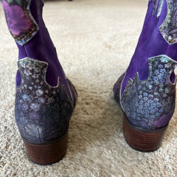 L'ARTISTE LADYLUCK WESTERN BOOTIES IN BOX. HARD TO FIND SZ 41 (US 10).Wore Once. - Picture 7 of 8